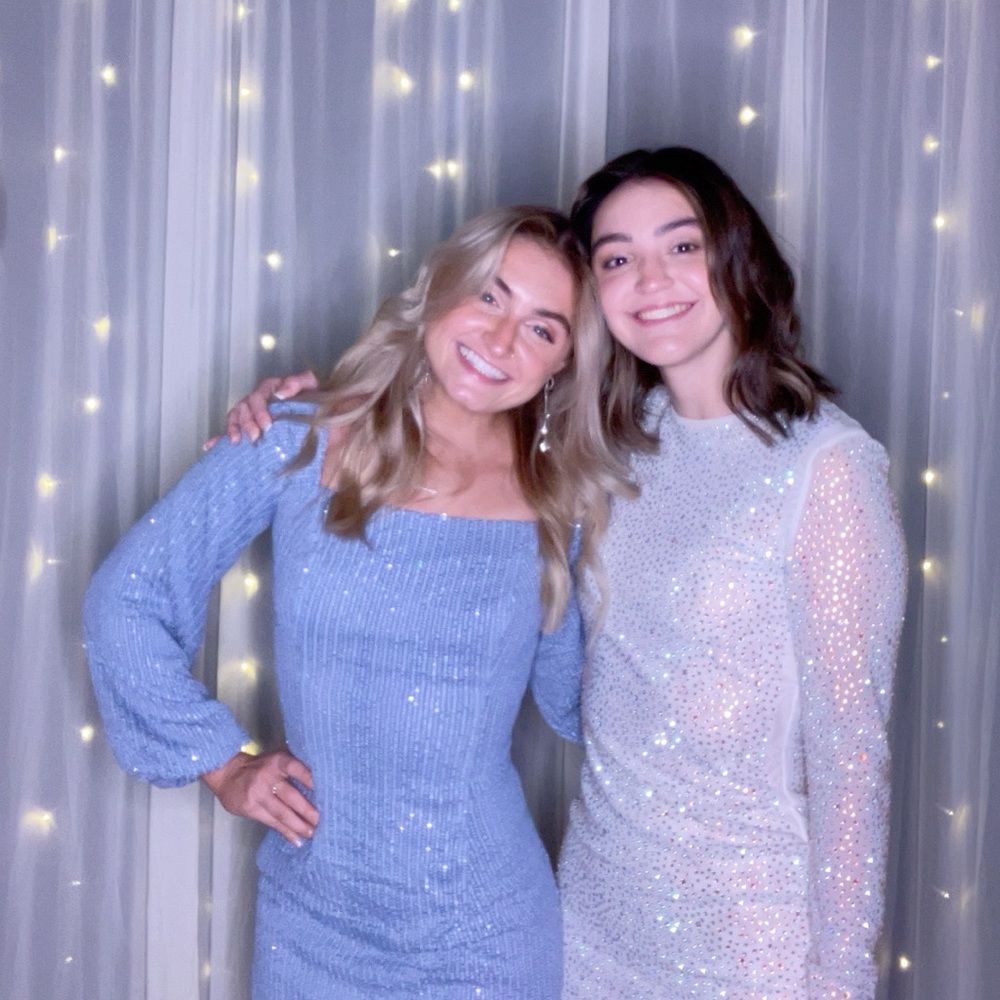Meet your Poshers, Clare & Isabel